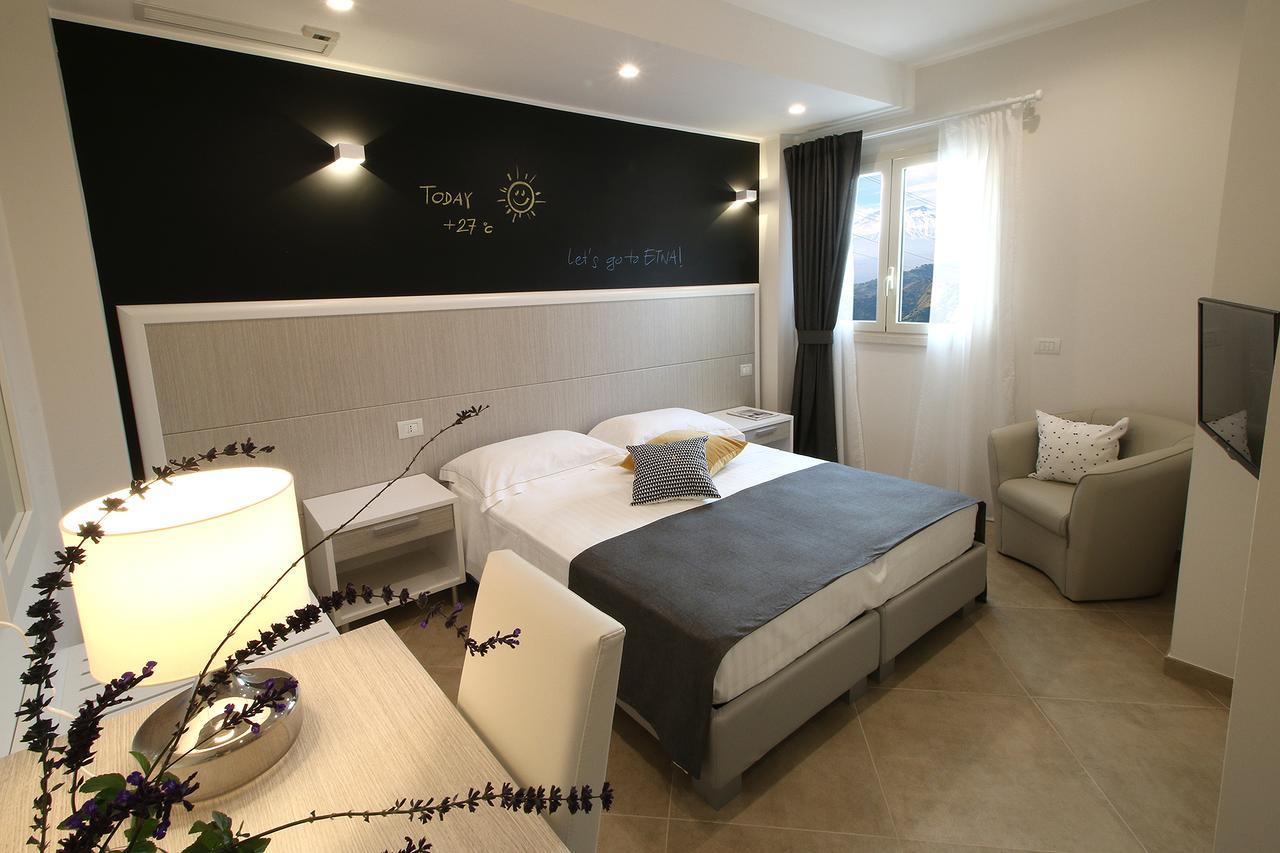 Sike Holiday Home Taormina Exteriér fotografie